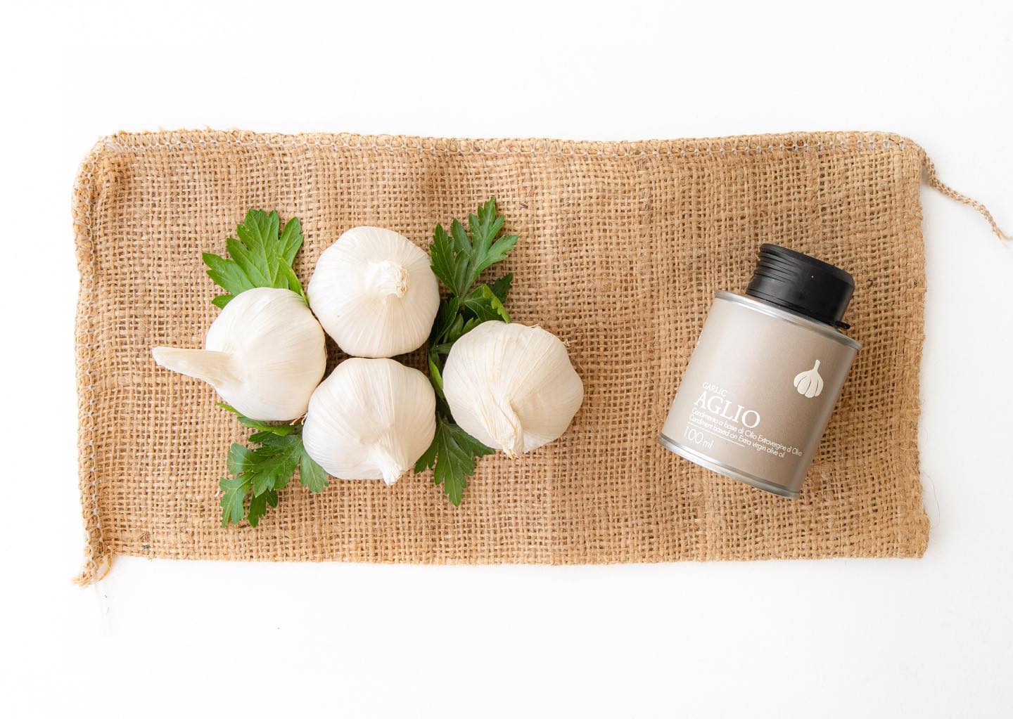 OLIO EXTRAVERGINE DI OLIVA ALL'AGLIO