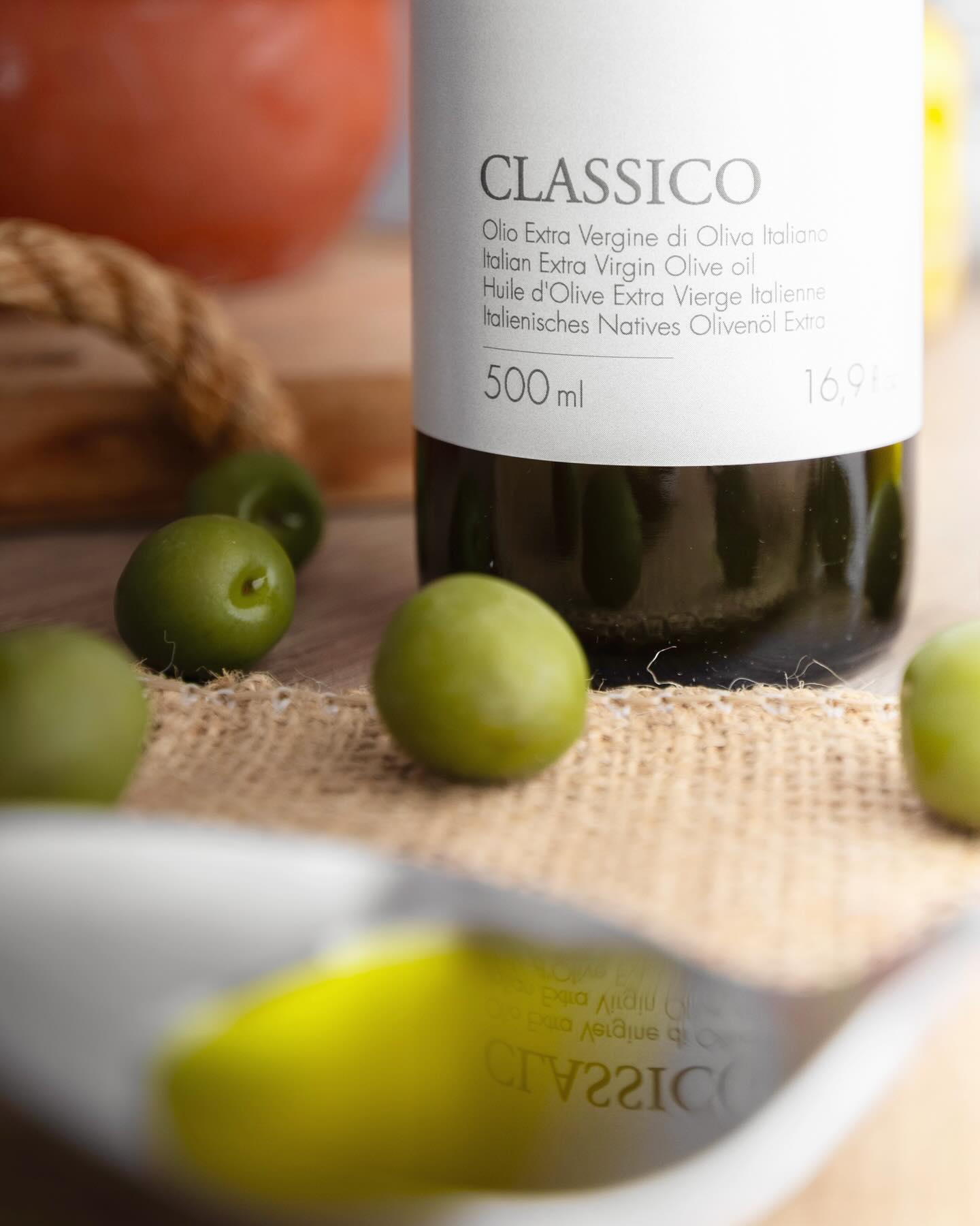 OLIO EXTRAVERGINE DI OLIVA CLASSICO